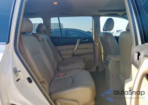 2013 Toyota Highlander Base from USA, damaged, VIN 5TDZK3EH8DS120181